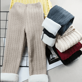 Calça Infantil com Pelúcia Jacquard