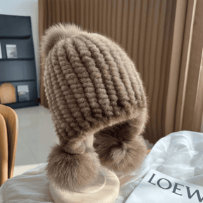 Gorro Feminino com Pompom