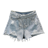 Shorts Feminino Jeans Assímetrico com Strass Ivy