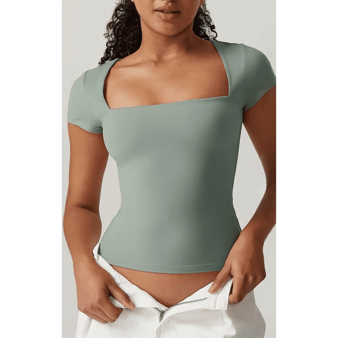 Blusa Feminina Básica Decote Quadrado Manga Curta Erika