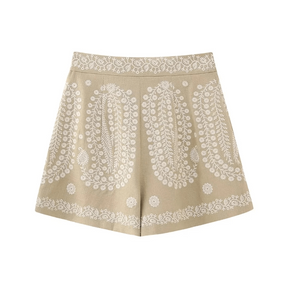 Shorts Feminino de Linho Bordado