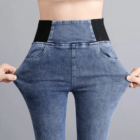 Calça Jeans Feminina Montaria Peluciada + Meia Térmica