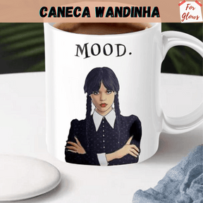 Caneca Wandinha Addams